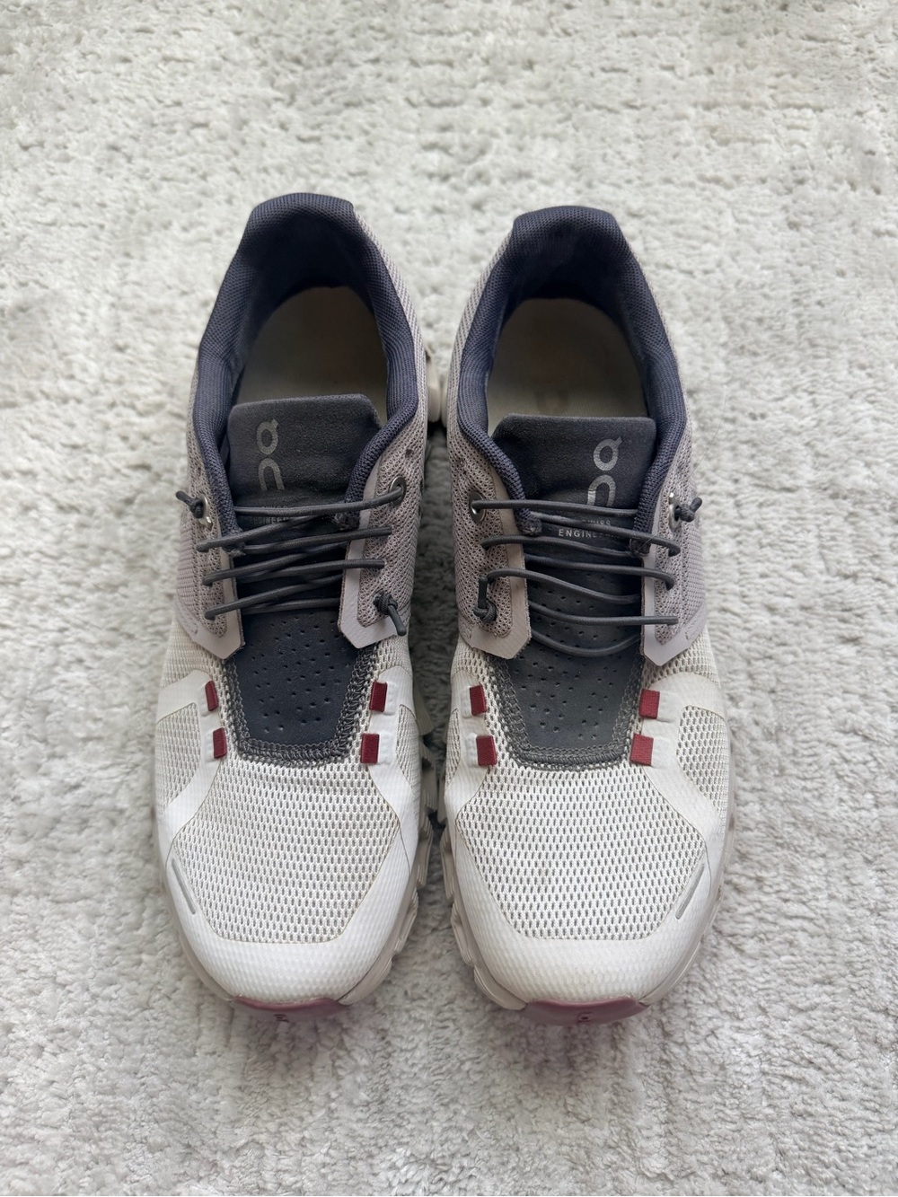 ON Running Cloud Women’s Running Shoes – Size US 8